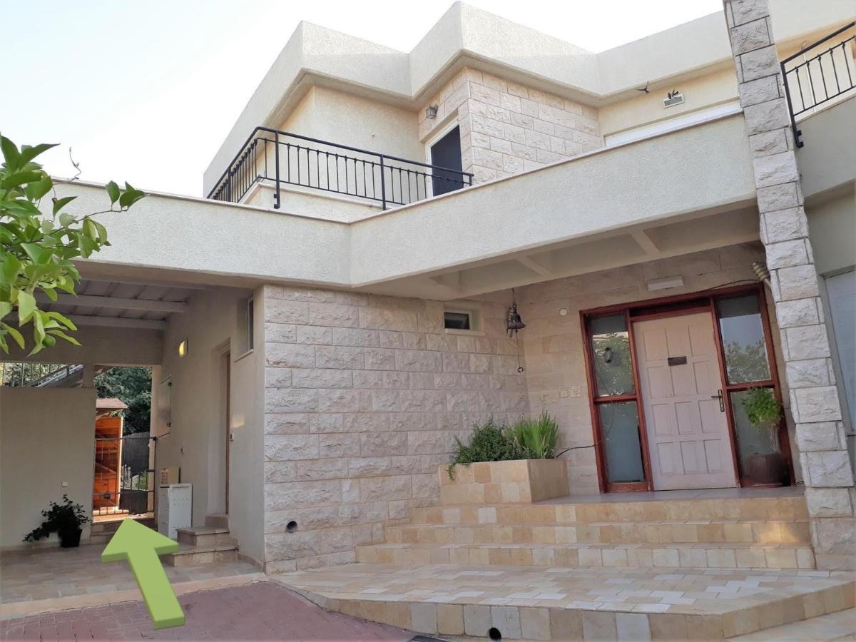 Ferienwohnung למרפסת La Balcona Chorazim Exterior foto